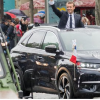 法国总统Emmanual Macron乘坐全新的DS 7 Crossback
