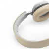 BangOlufsen推出了两款新的旗舰耳机和特别版系列