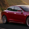 Tesla软件更新帮助汽车看到限速标志