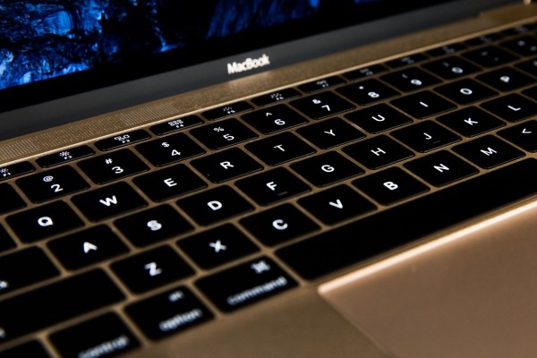 新MacBook评测汇总：性能是个大问题
