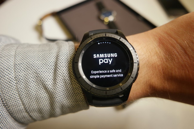三星Gear S3发布：支持Samsung Pay