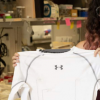 莱斯大学的研究人员创造了一种可以监测心脏的衬衫