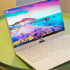 新款白色和玫瑰金戴尔XPS13笔记本电脑配备第8代英特尔CPU