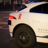 Waymo的自动驾驶汽车被行人攻击 这已经不是第一起了！